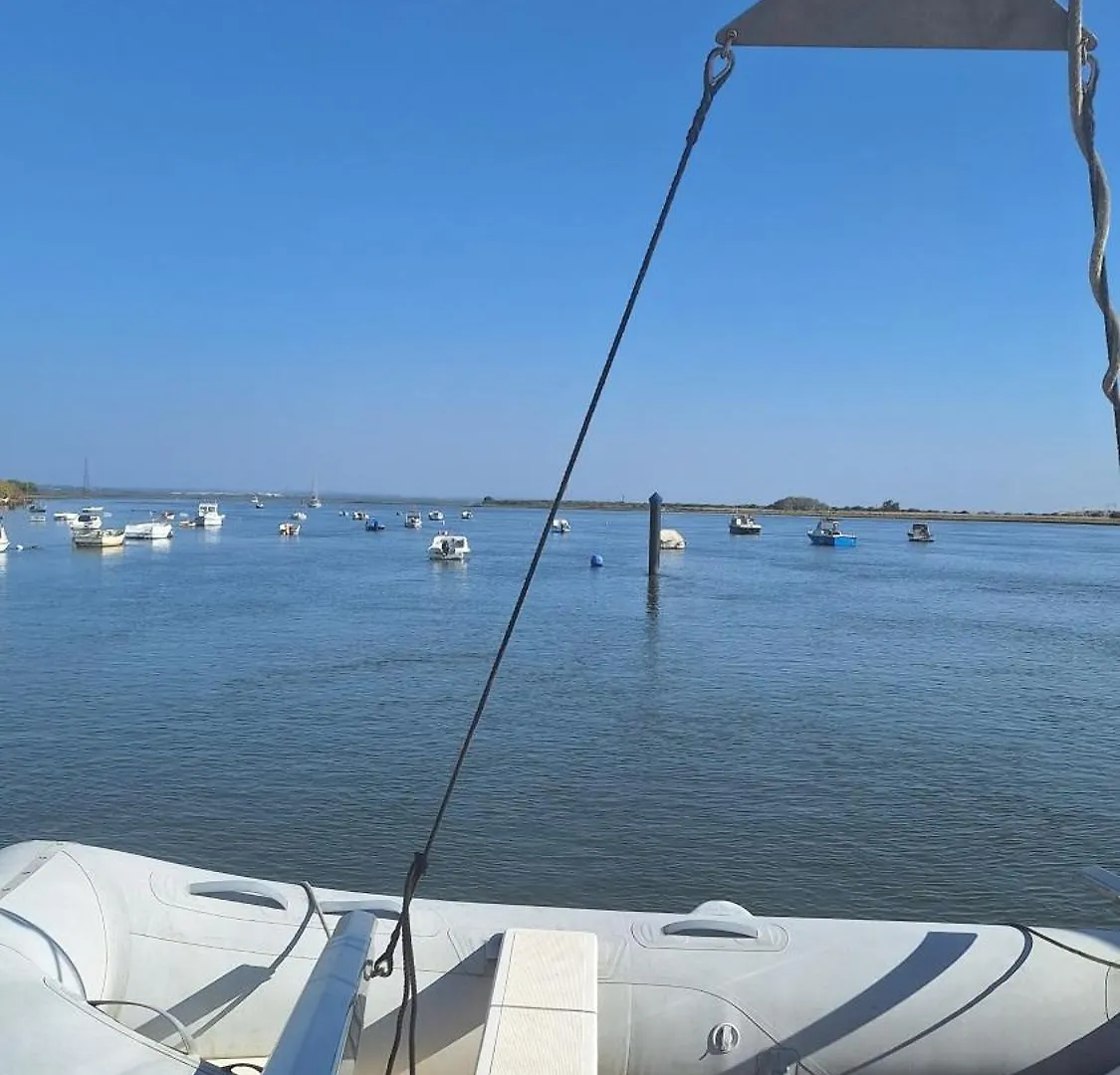 Velero Vagamares En Punta Umbria Hotel Botel