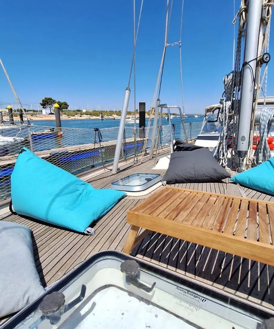 Velero Vagamares En Punta Umbria Hotel